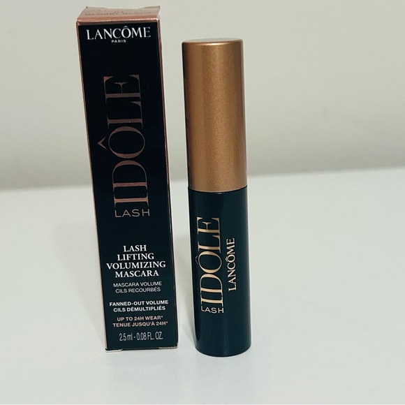 Lash Idôle Volumizing Mascara - Black Travel Size - Picture 5 of 8